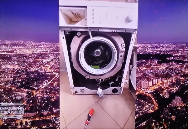 Пропоём мы бомбы-пушки,
Актуальные частушки.
Вот разобрана...