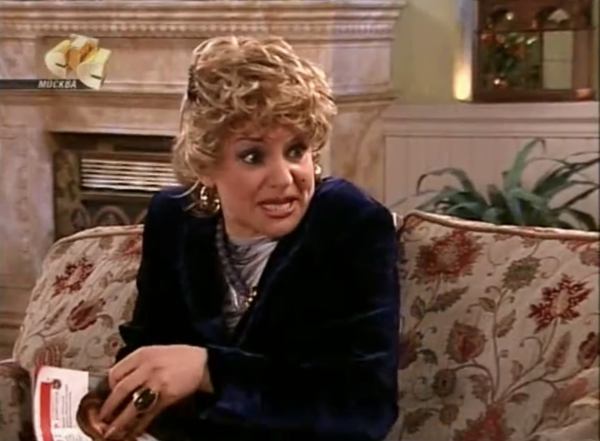 - Вы, взрослые люди! Да возьми и скажи, чтоб отстал! Или у...