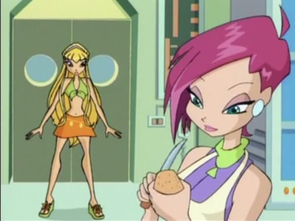 - Девочки, у меня невероятные новости!
- Мы, знаем. Ты...