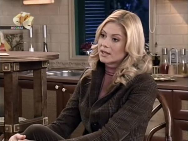 - Никита, я обратила внимание на чей-то красный «Мерседес»...