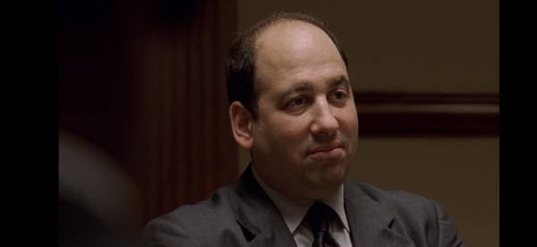 - Три-четыре года. Этого мало. Для Эйвона Барксдейла.
- Да?...