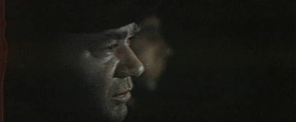 Я на лодочке плыву
По реке широкой,
На далеком берегу
Домик...