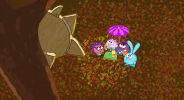 Друзья стояли под зонтиком и чувствовали как они греют друг...