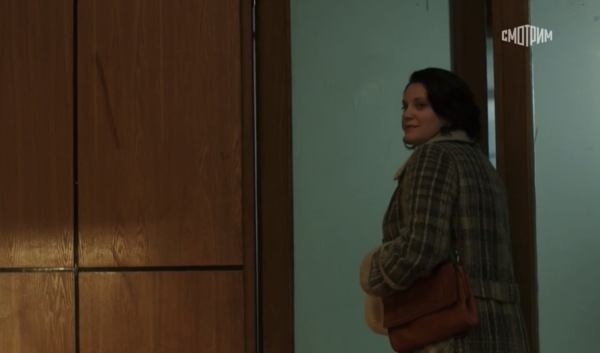 - Салют! Коньяк!
- Бошка раскалывается…
- Думаю, дело не...