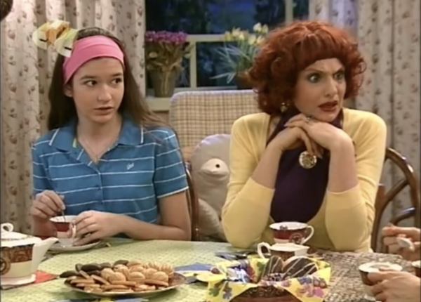 - Дарья Сергеевна, вы чем-то расстроены?
- А? Да. Есть...